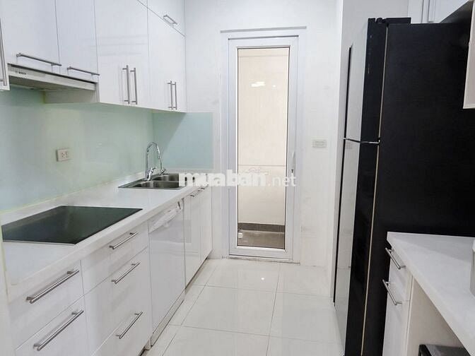 SIÊU RẺ! Golden Palace - Mễ Trì 120m2 3N full nội thất giá tốt 18Tr/th