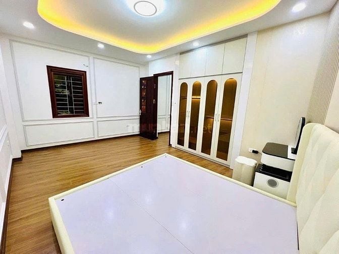 ĐÊ LA THÀNH NHÀ ĐẸP–DÂN XÂY–FULL NỘI THẤT–15M RA PHỐ- 31M2- NHỈNH 7 TỶ