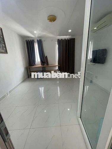 Nhà 4 PN khu Phan Xích Long giá chỉ 20tr