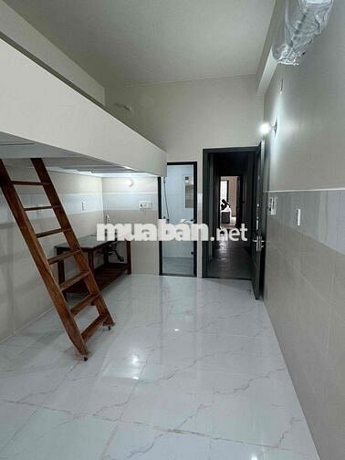 Nhà Trọ Mới Xây Sát Mé ĐH Luật,Cao,K bị Lụt 15m2