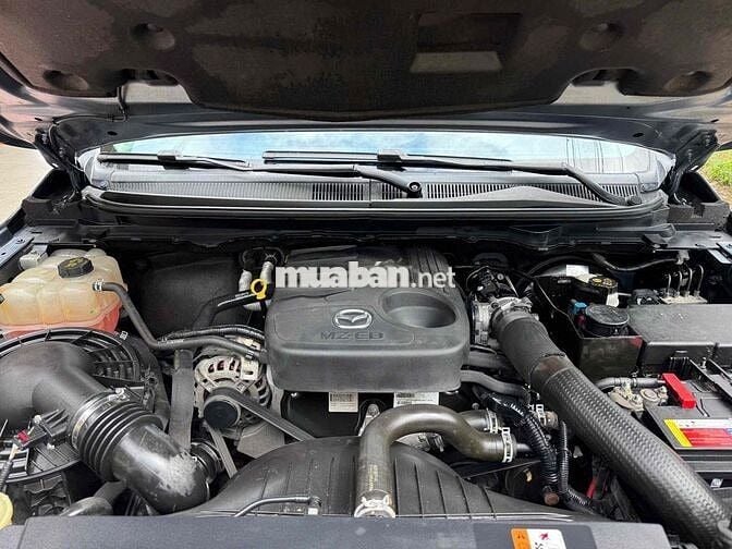 Mazda BT 50 2017 2.2L 4x4 MT - 115000 km