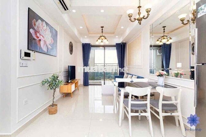 Cho thuê căn hộ đầy đủ nội thất 2PN.2WC ở ngay đẹp mới Golden Mansion