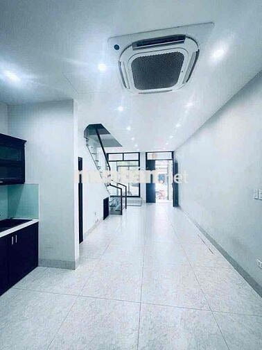 Nhà mới La Phù. ô tô đỗ cửa. Xây mới 5 tầng