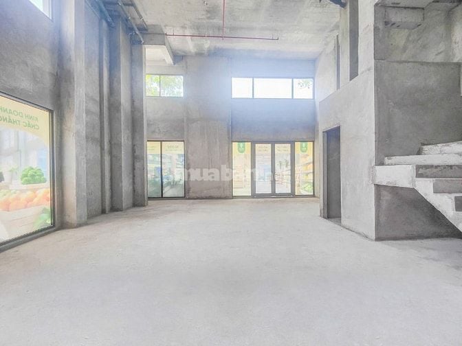 Bán  căn Shophoue khối đế 2 tầng quận 12 HCM , sổ hồng sở hữ lâu dài