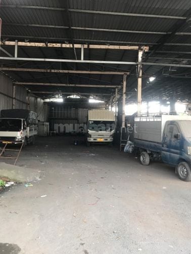 Cho thuê kho Xưởng mặt tiền đg QL1A Q12 DT 550m2 giá 55tr