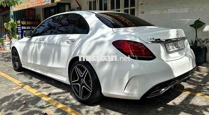 Mercedes Benz  C300 AMG - 55000 km