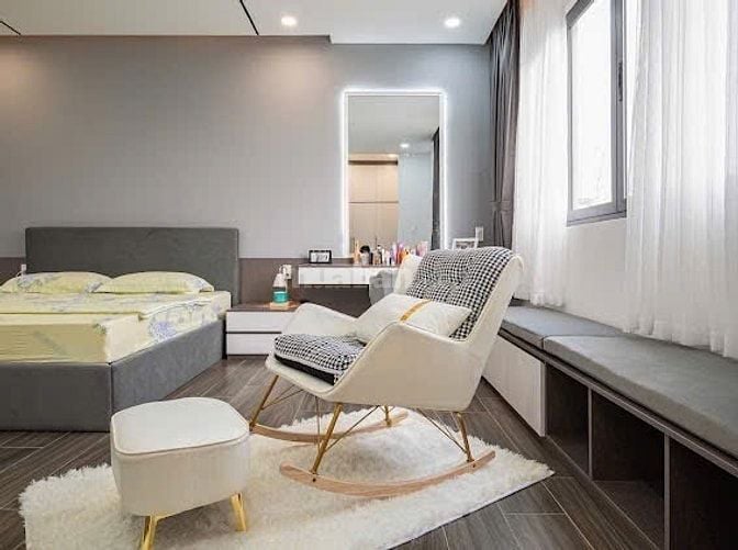 GIÁP BÌNH THẠNH , SÂN BAY - HẺM7m - 5 x 16 - 5 TẦNG - 10.5 TỶ CÒN TL