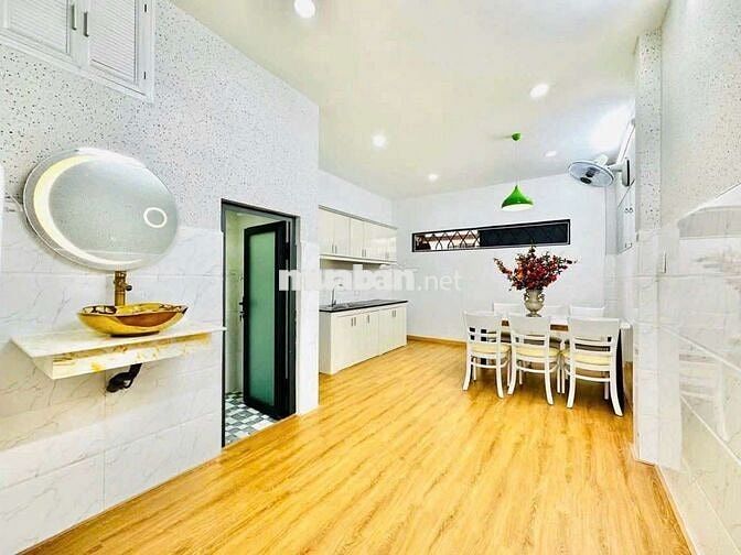 CHO THUÊ NHÀ NT CƠ BẢN DS8 PHƯỜNG 11 2PN 2WC