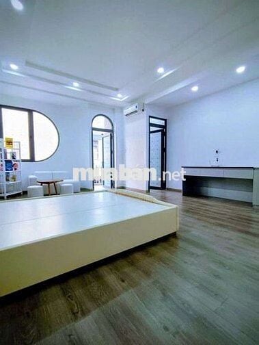 GẦN CÔNG VIÊN LÀNG HOA ĐƯỜNG SỐ 18 GÒ VẤP 2 TẦNG 2PN HƠN 6 TỶ