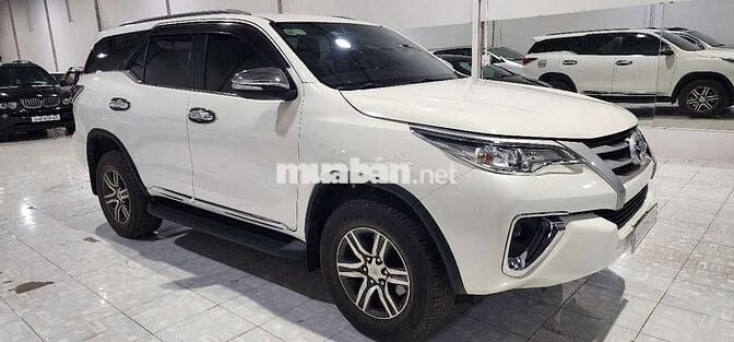 Toyota Fortuner 2016 2.4G Trắng