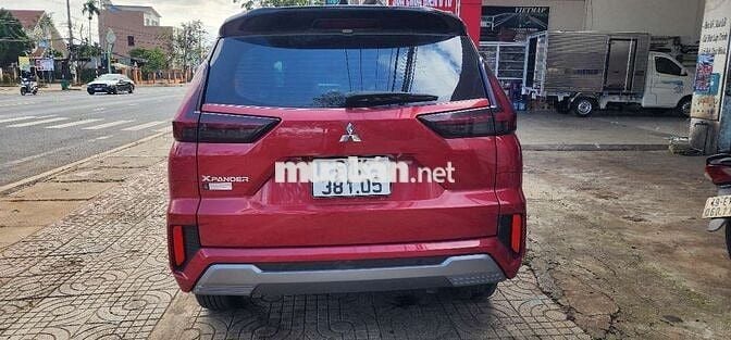 Mitsubishi Xpander Premium 2023 Đỏ..số tự động 1.5