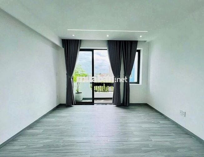 CỰC HOT KHÓ TÌM - 247E Huỳnh Văn Bánh, P11, TB- DT 5x20, 3 lầu