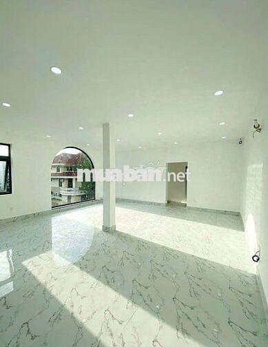 Nhà mặt tiền Trường Sa ngang 7m siêu rộng, view sông thoáng mát