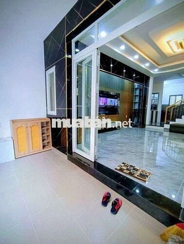 GẦN CÔNG VIÊN LÀNG HOA ĐƯỜNG SỐ 18 GÒ VẤP 2 TẦNG 2PN HƠN 6 TỶ