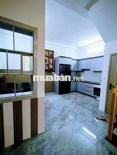 GẦN CÔNG VIÊN LÀNG HOA ĐƯỜNG SỐ 18 GÒ VẤP 2 TẦNG 2PN HƠN 6 TỶ