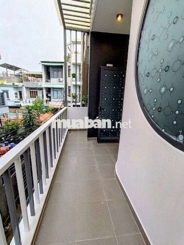 GẦN CÔNG VIÊN LÀNG HOA ĐƯỜNG SỐ 18 GÒ VẤP 2 TẦNG 2PN HƠN 6 TỶ