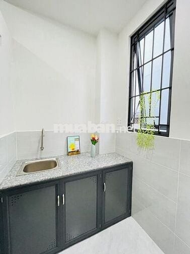 CHDV ban công sẵn nội thất ngay chợ Phạm Văn Bạch