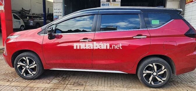 Mitsubishi Xpander Premium 2023 Đỏ..số tự động 1.5