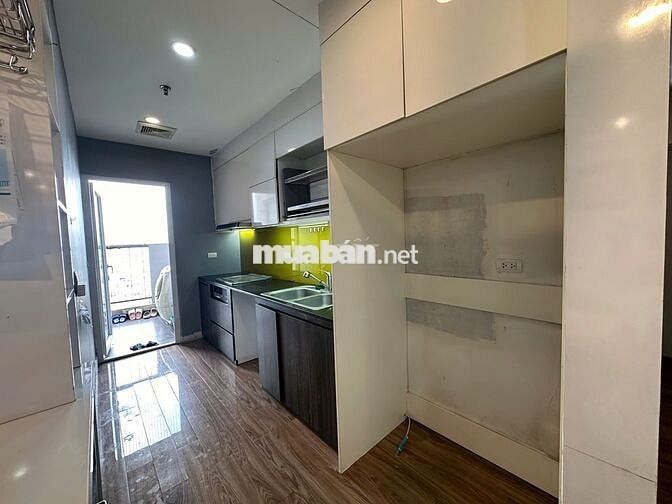 Vào luôn CH 120m2 3PN đủ đồ đẹp tại Golden Palace - Mễ Trì chỉ 17tr/th