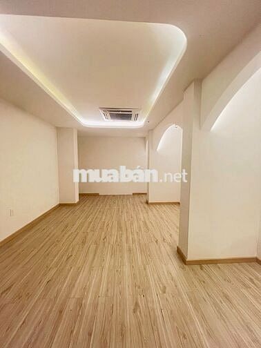 CHO THUÊ NHÀ MẶT TIỀN 3/2 CẶP HÔNG HÀ ĐÔ CENTROSA QUẬN 10