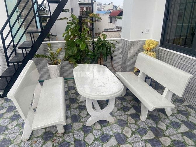 Bộ bàn ghế đá ngoài trời tại Thuận An