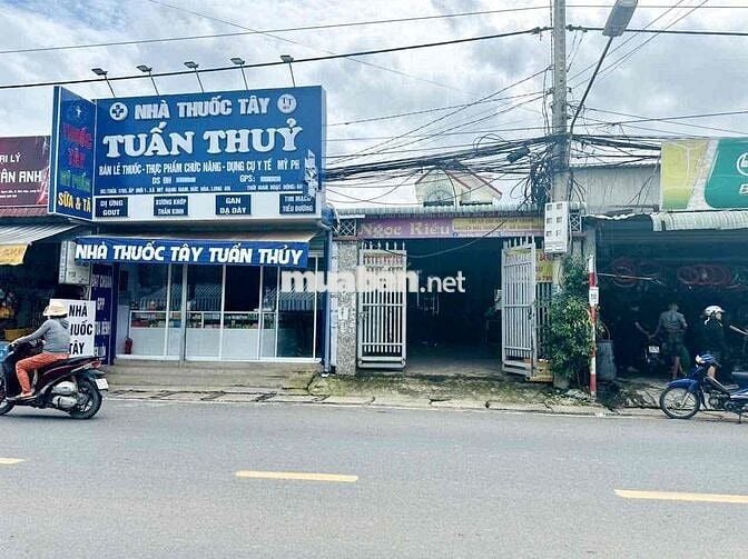 nhà ở và kinh doanh đa ngành nghề