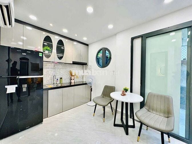 Nhà 3 PN full Nội Thất Cô Giang giá chỉ 15tr