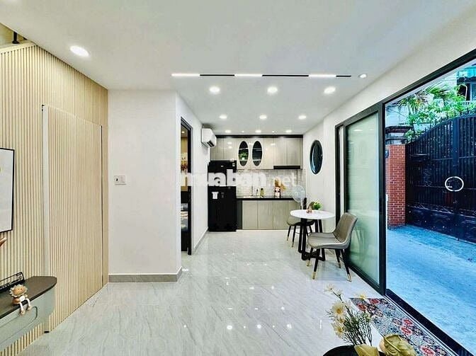 Nhà 3 PN full Nội Thất Cô Giang giá chỉ 15tr