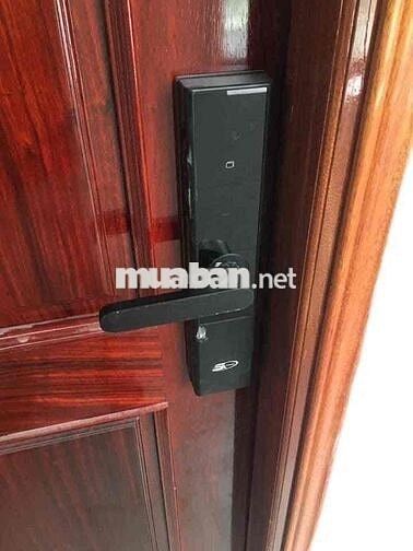 Căn hộ có bếp, máy giặt riêng từng phòng, gần FPT