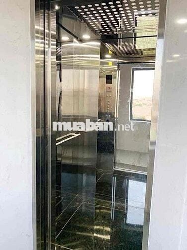 Căn hộ có bếp, máy giặt riêng từng phòng, gần FPT