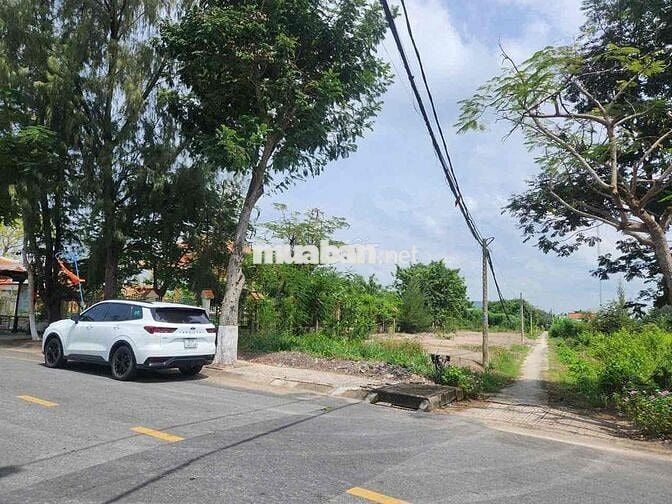 SIÊU GẤP - BAO ĐẦU TƯ - BÁN TRONG THÁNG  HẠ 1 TỶ CÒN 6.5 TỶ -