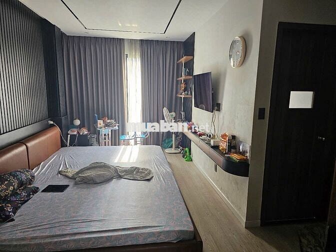 Mặt Tiền đường Đinh Bộ Lĩnh , Q . Bình Thạnh