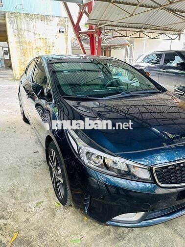 Kia Cerato 2028 1.6 AT Xanh đậm