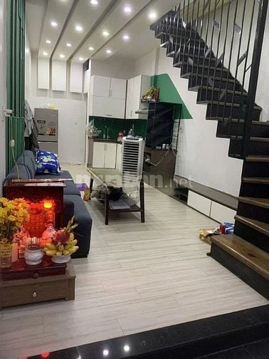 Cho thuê nhà hẻm 4m(XH) Phạm Văn Chí,P.7, Q.6 giá 11tr