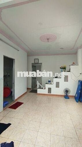 Pass nhà Nguyên Căn ở hẽm 623 Phạm Văn Chiêu