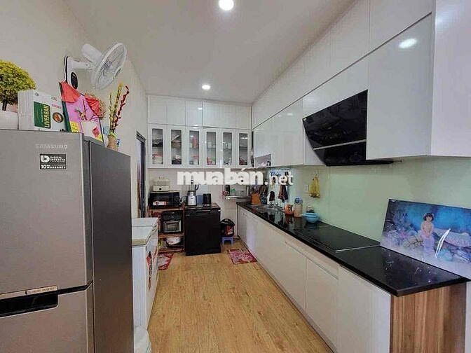 Căn góc 95m2, 3PN, 4,6 tỷ ngay TTTM AEON Mall quận 8, cc Topaz Elite