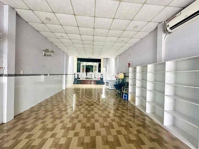 nhà ở và kinh doanh đa ngành nghề