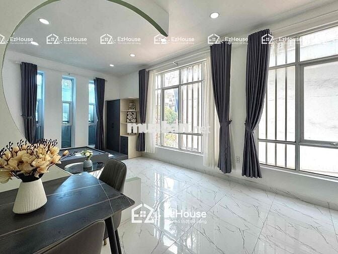 🏠Cho thuê1 phòng ngủ tách bếp cửa sổ trời Full nội thất ở CMT8 giá 8tr