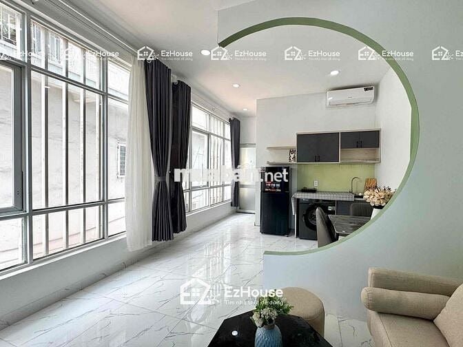 🏠Cho thuê1 phòng ngủ tách bếp cửa sổ trời Full nội thất ở CMT8 giá 8tr