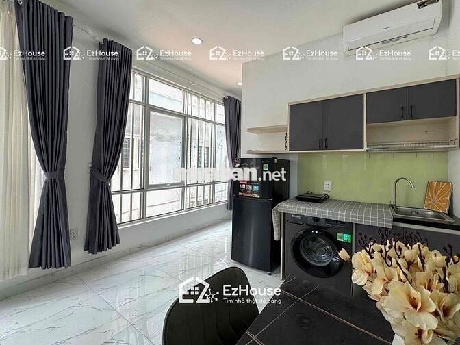 🏠Cho thuê1 phòng ngủ tách bếp cửa sổ trời Full nội thất ở CMT8 giá 8tr