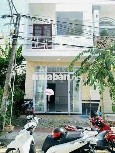 Nhà lầu 3 phòng KDC Hưng Phú 1