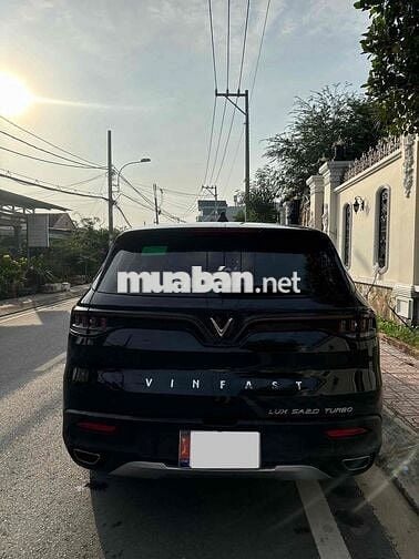 VinFast Lux SA2.0 2021 tiêu chuẩn - 56000 km