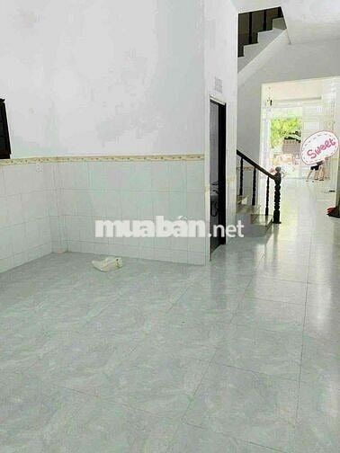 Nhà lầu 3 phòng KDC Hưng Phú 1