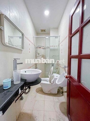 Phòng mới bao thoáng mát tại 56 Chuyên Dùng Chính p.Phú Mỹ Q7