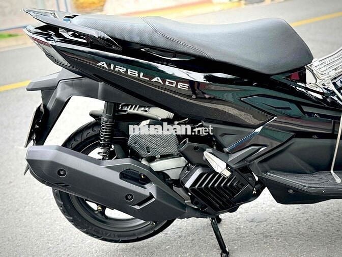 Honda Airblade 125 4Val 2023 Đen bóng
