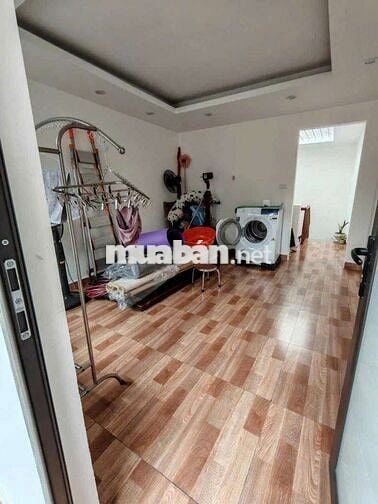 Chính chủ cần cho thuê nhà _Ô Tô đỗ cửa_Kinh doanh nhỏ lẻ