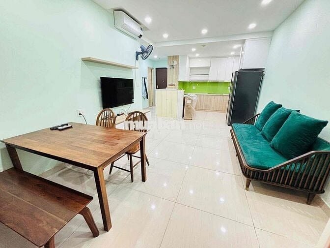 Vô liền 3PN.2WC nhà y hình thoáng sạch sẽ Orchard Parkview