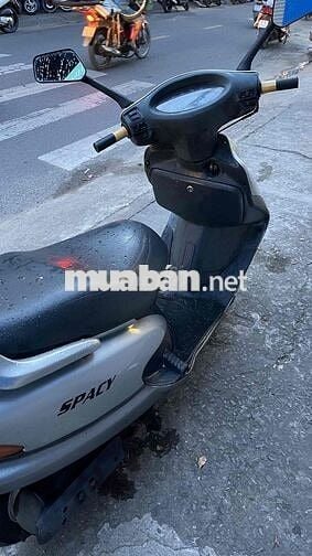 Spacy vô nhiều đồ xịn