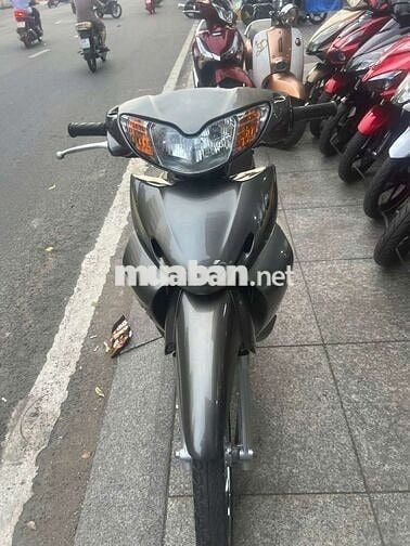 Honda future 2002 mới 90% biển số 62