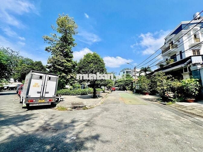 LÔ ĐẤT BIỆT THỰ ĐỐI DIỆN CÔNG VIÊN LINH TRUNG_250M2 THỔ CƯ_12x21m VV